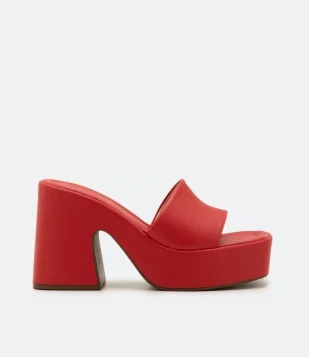 SANDÁLIA COM TIRA ÚNICA E SALTO FLATFORM VERMELHO