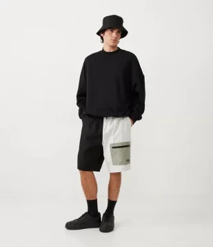 Bermuda Loose com Blocos de Cor e Amarração Preto