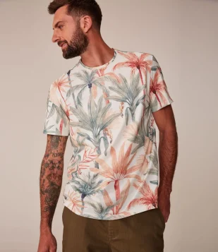 CAMISETA EM ALGODÃO COM ESTAMPA COQUEIROS BEGE