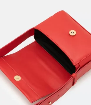 BOLSA PEQUENA COM ALÇA DE OMBRO E TAMPA VERMELHO