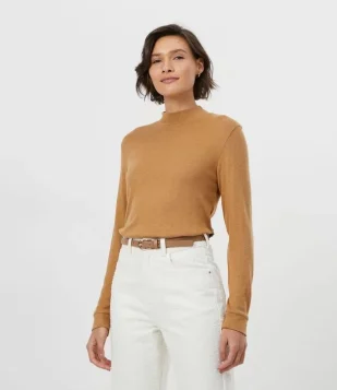 BLUSA BÁSICA EM TRICÔ COM MANGA LONGA BEGE