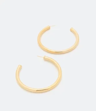 BRINCO ARGOLA EM METAL GRANDE TUBULAR DOURADO