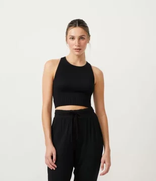 TOP NADADOR ALONGADO ESPORTIVO EM POLIAMIDA TEXTURIZADA PRETO