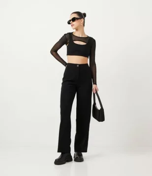 CALÇA WIDE LEG EM BOLSOS E PENCES PRETO