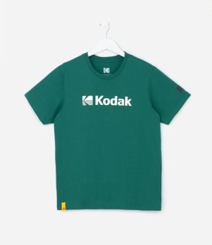 Camiseta Infantil com Estampa Kodak - Tam 7 a 14 Anos Verde