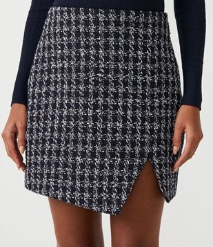 Saia Curta em Tweed com Estampa Pied de Poule e Fenda Cinza 