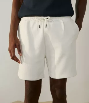 BERMUDA SLIM EM ALGODÃO COM AMARRAÇÃO E BOLSOS BRANCO