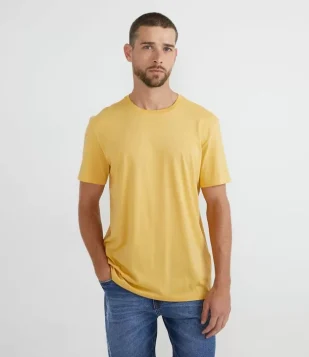 CAMISETA COMFORT EM ALGODÃO COM MANGA CURTA AMARELO