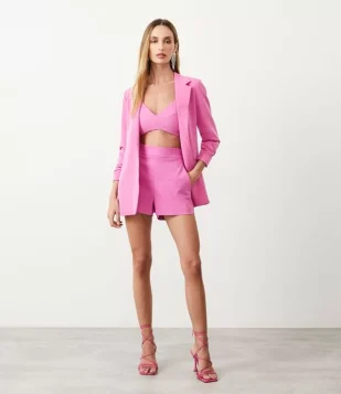 SHORT EM BENGALINE COM ZÍPER TRATORADO NA LATERAL ROXO