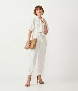 CALÇA FLUIDA COM AMARRAÇÃO FRONTAL E PONTEIRA BRANCO