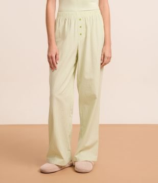 Calça de Pijama em Ana Ruga Listrada com Detalhe Botões Verde