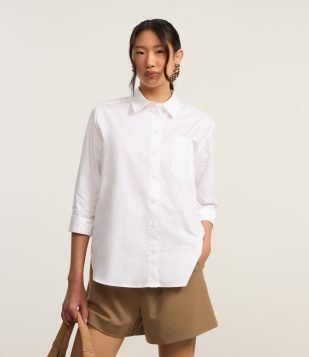 Camisa em Tricoline com Bolso e Listras Fio Tinto Branco
