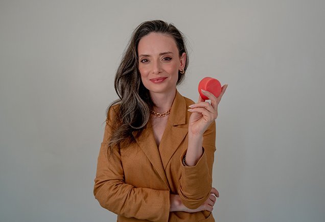 Vânia Goy mostra o tratamento capilar com produtos sólidos?