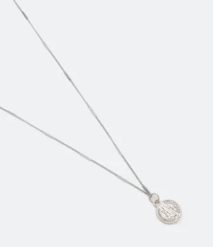 COLAR COM PINGENTE DE MEDALHA CINZA CLARO