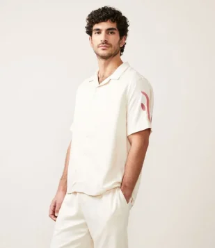 CAMISA EM VISCOSE COM MANGA BORDADA BEGE