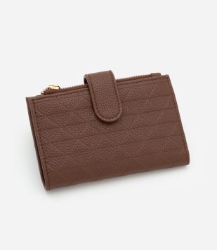 Carteira Floater com Textura Embossed e Mini Lapela Marrom