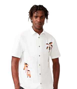 CAMISA COMFORT MANGA CURTA EM ALGODÃO COM BORDADO BRANCO