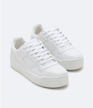 TÊNIS CANO BAIXO COM RECORTES E SOLA TEXTURIZADA BRANCO