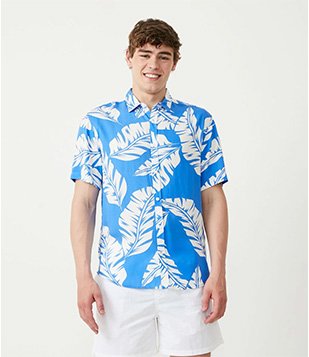 CAMISA MANGA CURTA EM VISCOSE COM ESTAMPA FLORAL AZUL