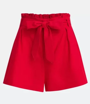 Short Clochard Em Linho Com Cinto Faixa Vermelho