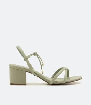Sandália De Tiras Com Salto Bloco E Amarração Verde