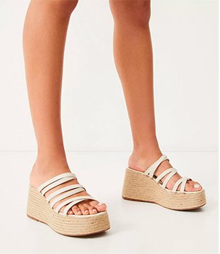 Sandália De Tiras Com Salto Flatform Em Cordas Bege