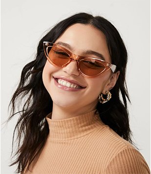 Óculos De Sol Gateado Com Armação Transparente Bege