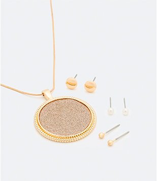 CONJUNTO 03 PARES DE BRINCOS E COLAR EM METAL COM PINGENTE DE MANDALA DOURADO