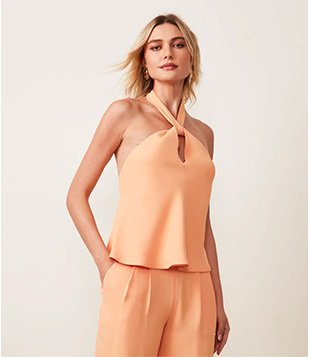 BLUSA EM CREPE FRENTE ÚNICA COM GOLA HALTER LARANJA