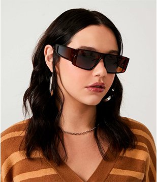 Óculos Quadrado Com Hastes Retangular Marrom