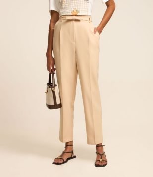 Calça Reta Alfaiatada com Cinto Laço e Frisos Bege