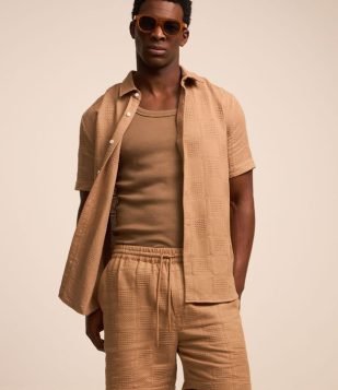 Camisa em Algodão com Textura em Patchwork Marrom