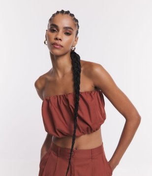 Top Tomara que Caia em Tricoline com Franzidinho Marrom