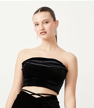 Blusa Corset em Veludo com Recortes Frontais Preto