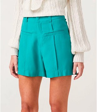 Short Em Viscose Com Bolsinhos Frontais Verde