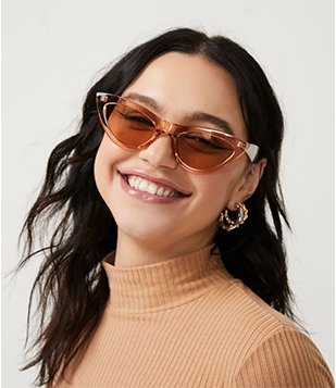 Óculos de Sol Gateado com Armação Transparente Bege