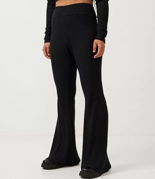 Calça Flare em Ribana com Cintura Alta Preto