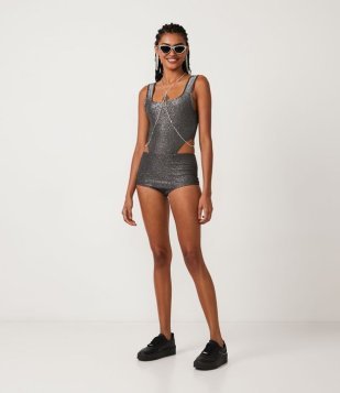 Short Hot Pants Com Fio Metalizado Cinza