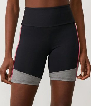 Bermuda Esportiva em Poliamida com Recortes Contrastantes Preto