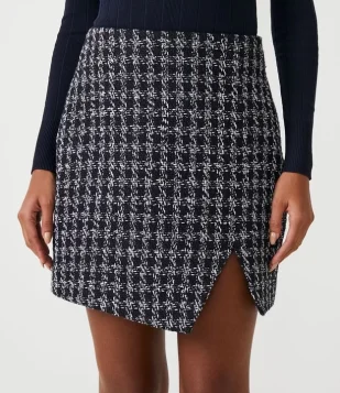 Saia Curta Em Tweed Com Estampa Pied De Poule E Fenda Cinza