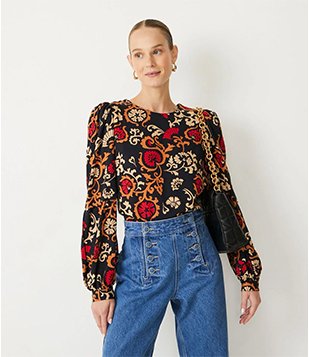 Blusa Em Viscose Com Estampa Arabesco E Manga Bufante Preto