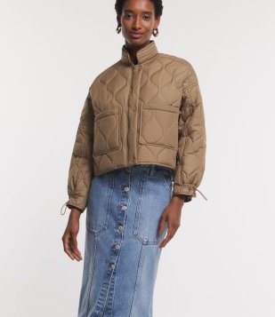 Jaqueta Em Tecido Acolchoado Com Textura Matelasse Bege