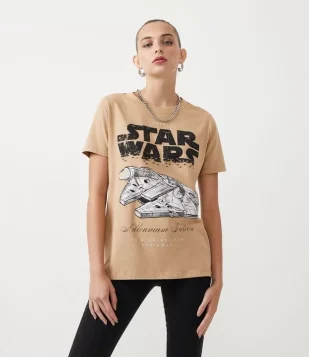 Blusa Alongada Em Meia Malha Com Estampa Star Wars Bege