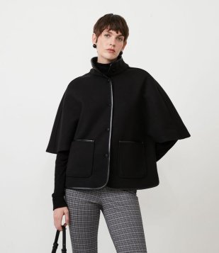 Jaqueta Alongada Em Polivelour Com Detalhe Contrastante E Gola Padre Preto