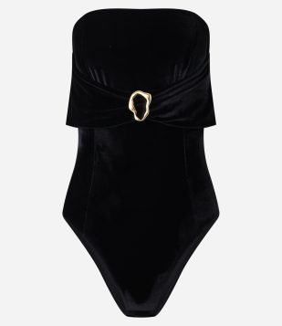 Body em Veludo com Pala Dobrada e Aviamento Frontal Preto