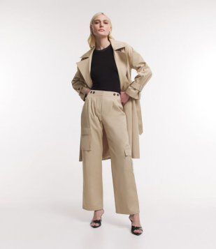 Calça Alfaiatada Em Algodão Com Pregas E Bolsos Cargo Bege