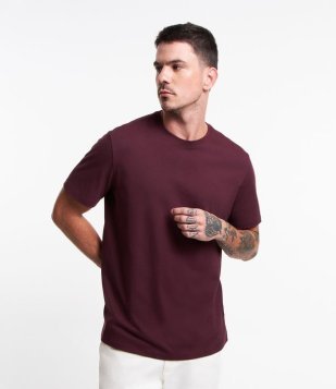 Camiseta Comfort Básica em Algodão Peruano Vermelho Bordo