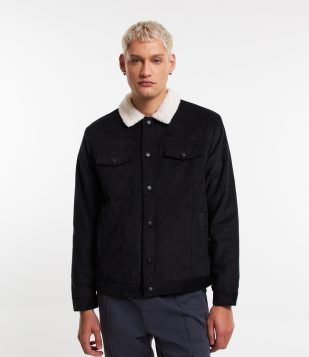 Jaqueta Trucker em Veludo Cotelê com Sherpa no Colarinho Preto