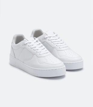 Tênis Cano Baixo com Recortes Branco