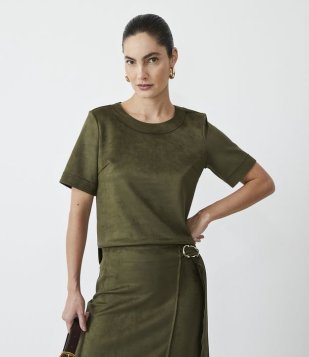 Blusa Em Suedine Com Detalhes Nas Mangas Verde